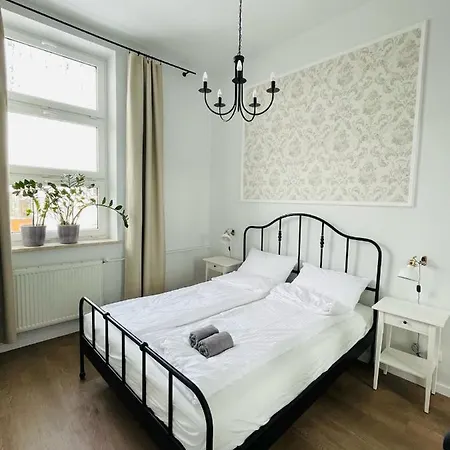 Pistacjowy - Smart Projekt * Tarnów